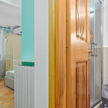 빌라 La Marina 5&1, Emma