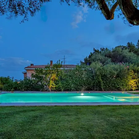 La Marina 5&1, Emma *