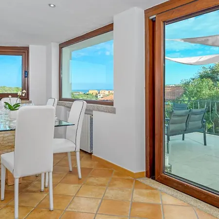 La Marina 5&1, Emma 빌라 *