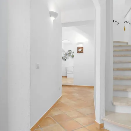 La Marina 5&1, Emma *