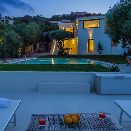 La Marina 5&1, Emma * 포르투 세르보