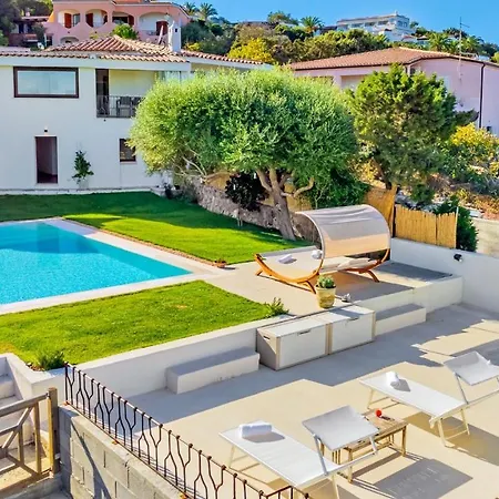 La Marina 5&1, Emma Porto Cervo