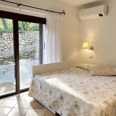 La Marina 5&1, Emma *