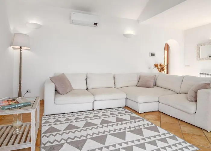 Villa La Marina 5&1, Emma Porto Cervo