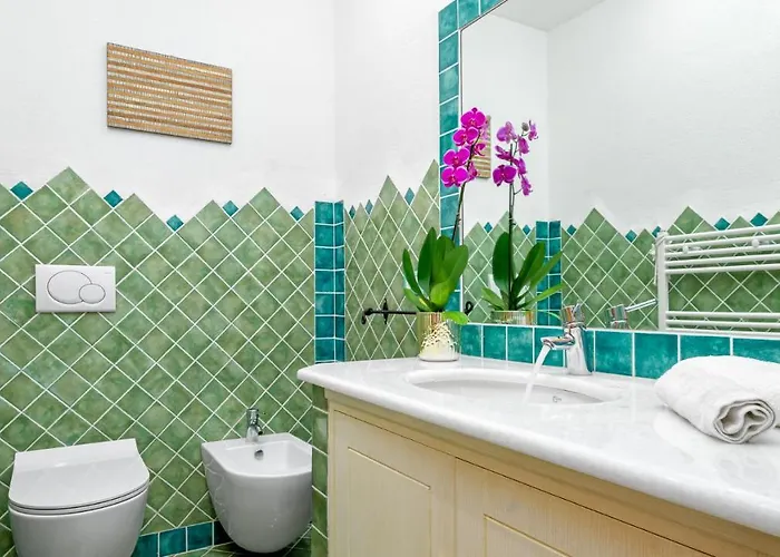 Villa La Marina 5&1, Emma