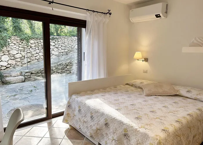 La Marina 5&1, Emma *