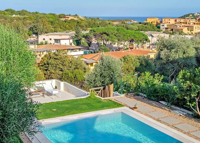 La Marina 5&1, Emma Вилла *